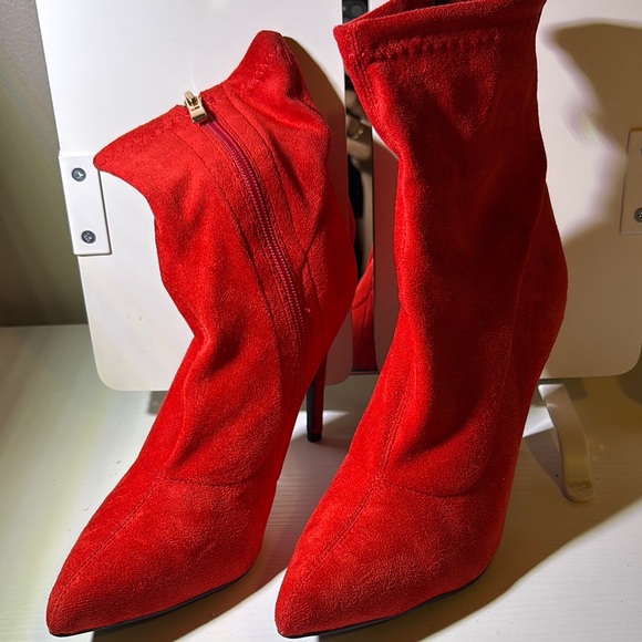camssoo Shoes - Vibrant Red Women's Heeled Boots